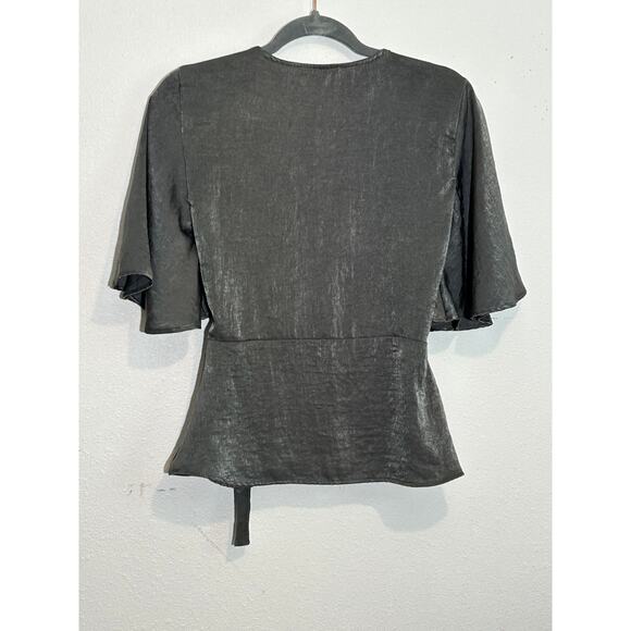 Kindom Gray/silver Blouse - Picture 2 of 2